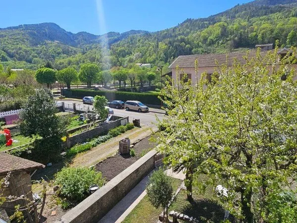 Maison 10 pièces 282 m² 