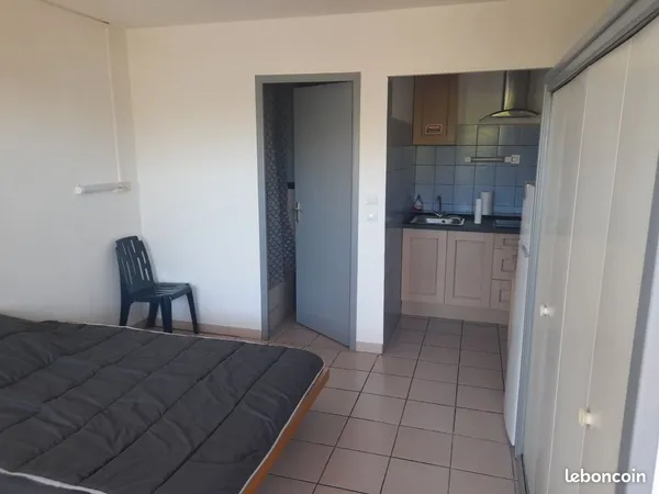 Studio à louer 21m2 meublé 