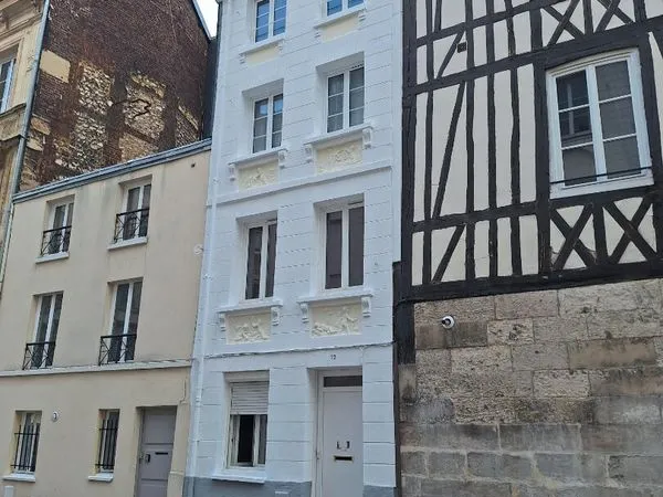 Appartement 1 pièce 18 m² 