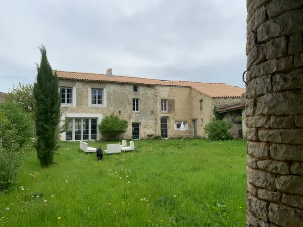 Vends maison 164m² ancienne entièrement rénovée 