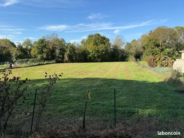 Terrain à bâtir Castéra-Lou 