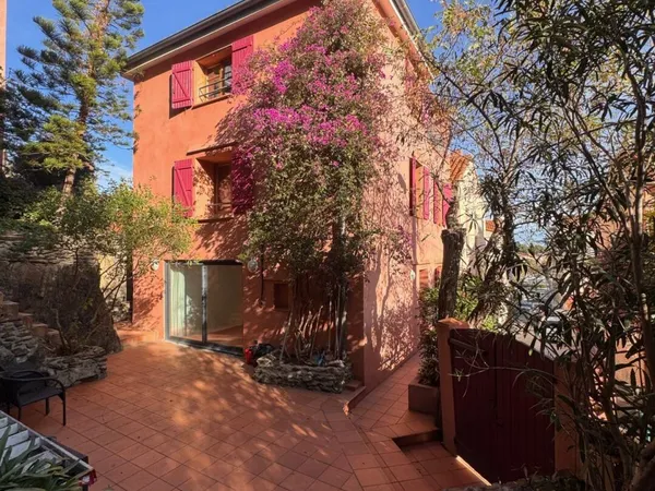 Maison 5 pièces 121 m² 