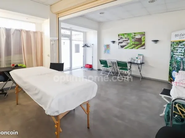 Bureau 2 pièces 59 m² 