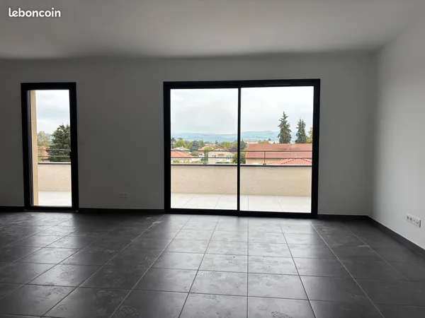 Appartement T3 - 67m² - NEUF - TERRASSE - GARAGE - PARKING 