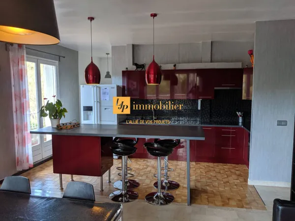 Appartement 1 pièce 30 m² 