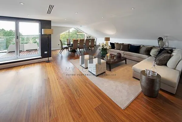 Duplex 3 pièces 77 m² 