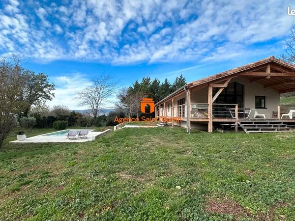 Maison 5 pièces 130 m² 