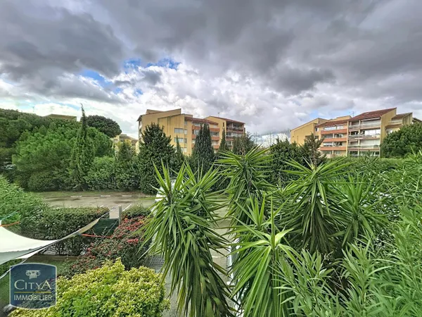 Studio 1 pièce 21 m² 