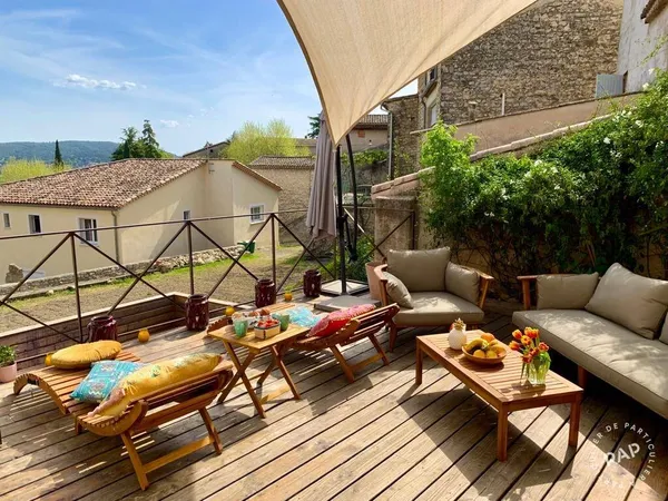 Maison 8 pièces 226 m² 