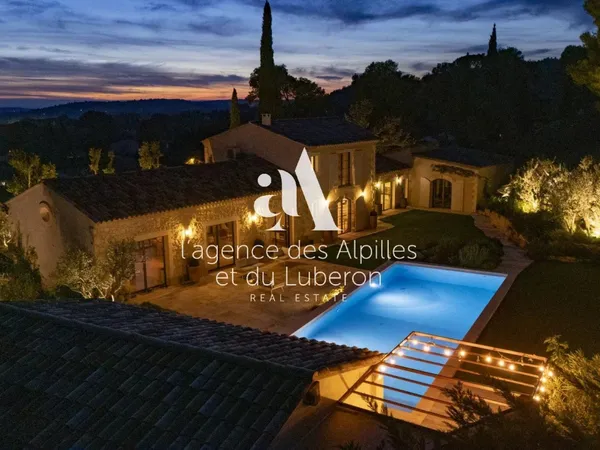 MAS DES OLIVIERS BLANCS - Maussane-les-Alpilles - Alpilles - 7 c 