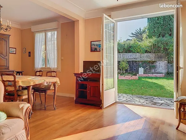Maison 8 pièces 152 m² 