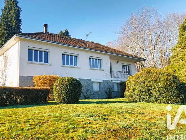 Maison 8 pièces 166 m² 