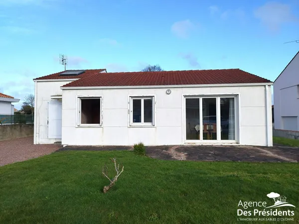 Maison de plain-pied 4 pièces 87 m² 