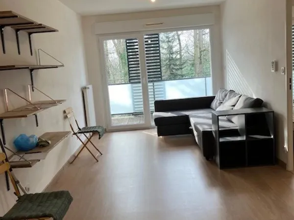 RENNES - A LOUER - AVENUE DES MONTS D'ARREE 