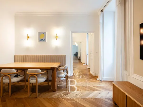 Exclusivité, Ajaccio, Appartement de 3 chambres, résidence privée, plage à pied 
