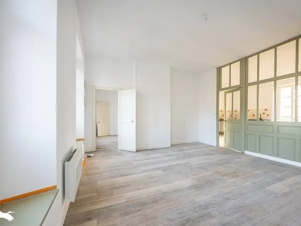 Appartement 6 pièces 140 m² 