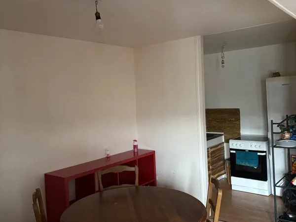 Appartement F2 centre ville Lisieux 