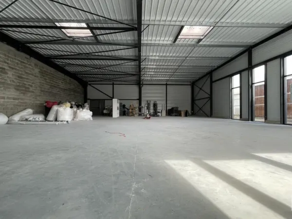 Location Local d'activités Sainte Eulalie 33560 