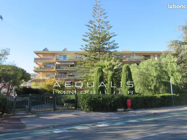 Appartement 3 pièces 76 m² 