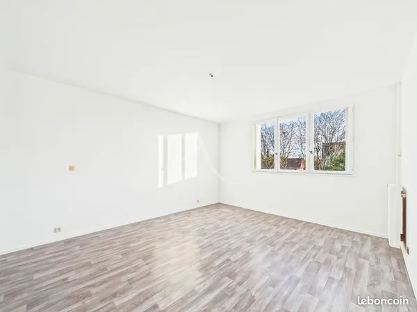 Appartement 1 pièce 35 m² 
