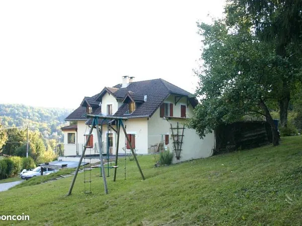 Maison Mitoyenne 120m² 