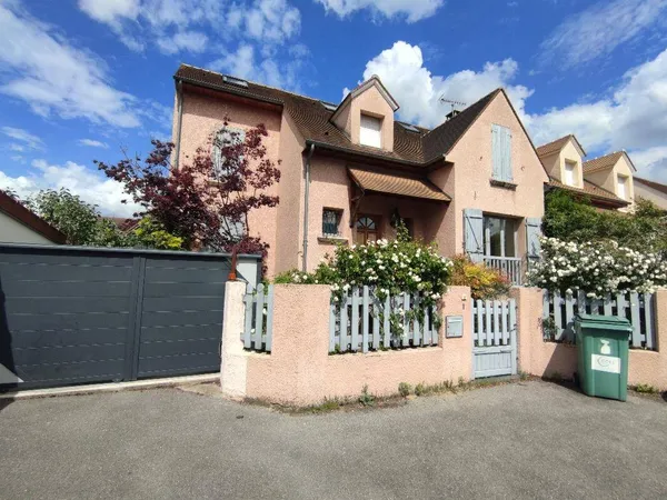 Maison 7 pièces 134 m² 
