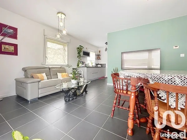 Appartement 3 pièces 72 m² 