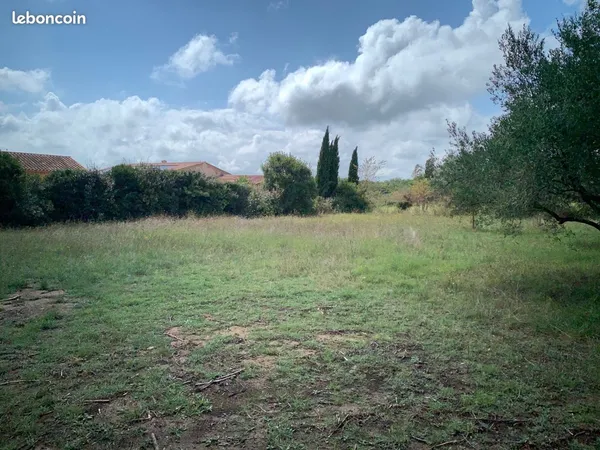 🌳 Terrain Constructible 500m2 plat Arboré Viabilisé 