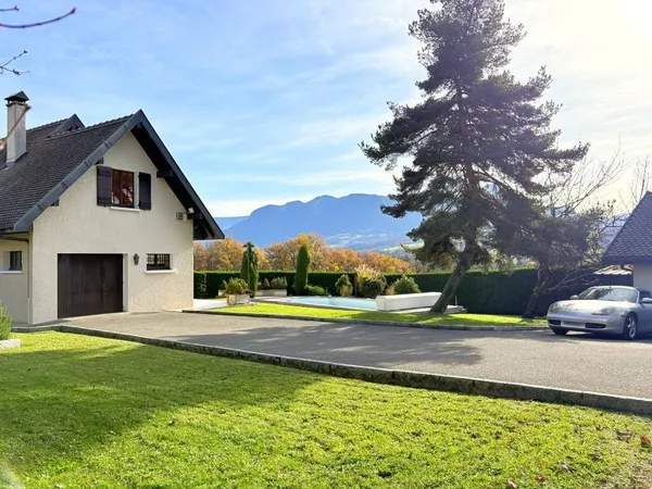 Maison 7 pièces 201 m² 