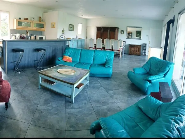 Appartement 6 pièces 325 m² 