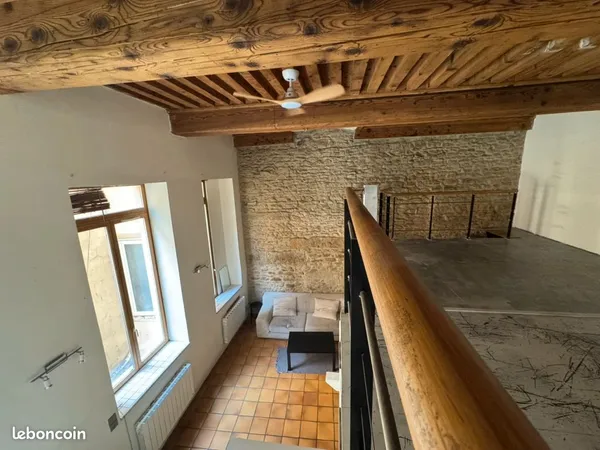 T3/T4 - Canut en triplex 87 m² avec traboule - Lyon 1er 