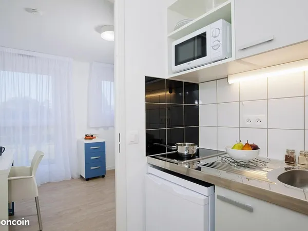 Appartement 1 pièce 18 m² 