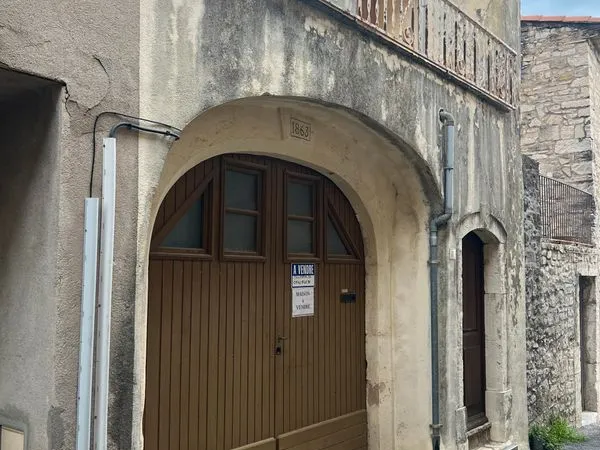Vend maison de village 