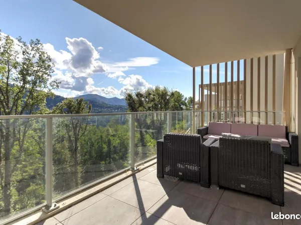 Appartement 4 pièces 73 m² 