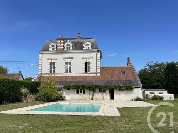 Maison 9 pièces 250 m² 