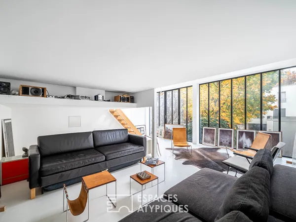 Maison d'Architecte en fond de cour, esprit Atelier d'Artiste 