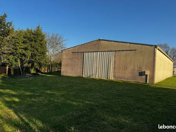 Immeuble de rapport 400 m² 