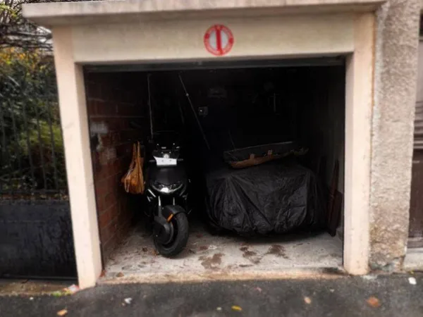 Parking 13 m² 
