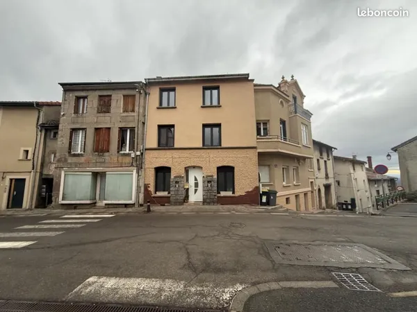 Maison 13 pièces 422 m² 