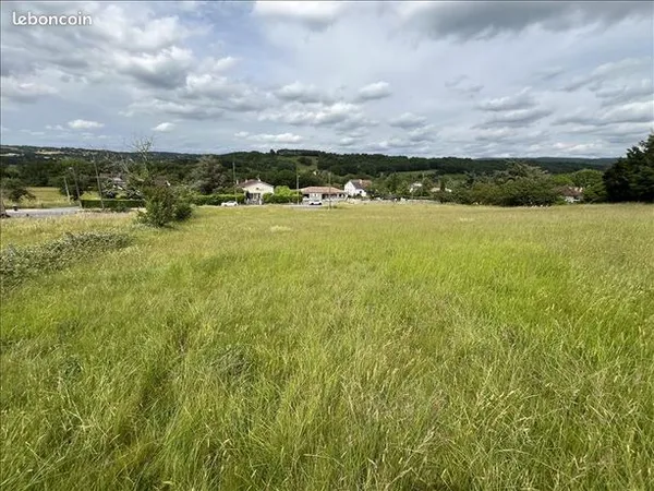 Terrain 1760 m² 