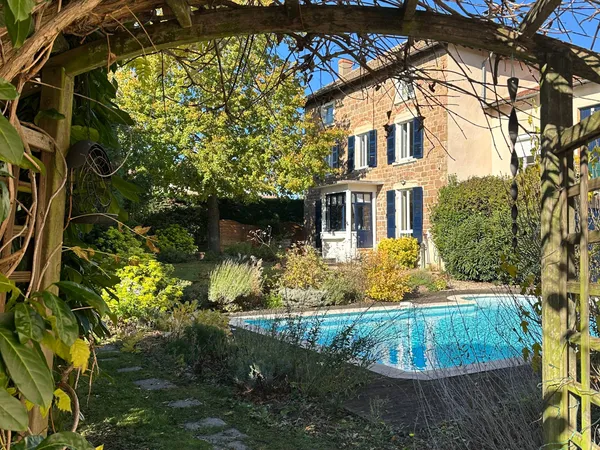 Vends maison bourgeoise - 480m² 