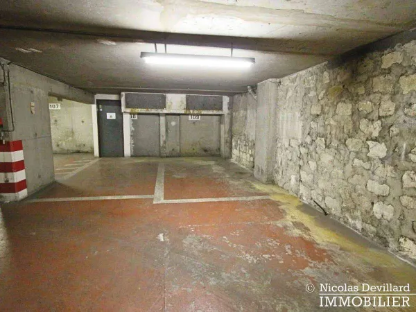 Parking 10 m² 