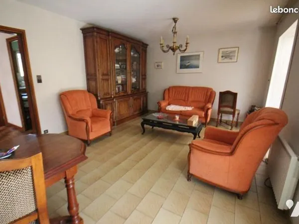 Maison 5 pièces 140 m² 
