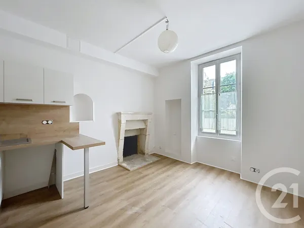 Appartement 1 pièce 16 m² 