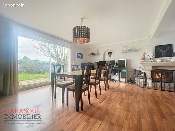 Maison 5 pièces 138 m² 