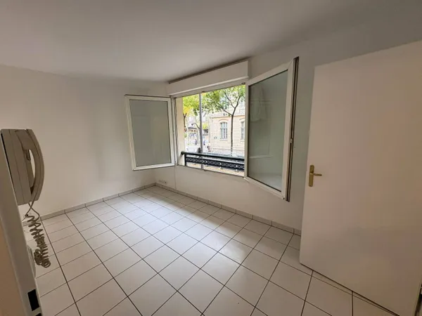 Appartement 1 pièce 27 m² 