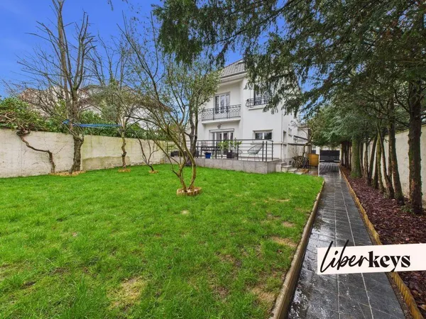 Maison 6 pièces 160 m² 