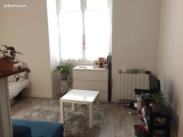 Loue studio Nantes 18m² à proximité de la cathédrale 