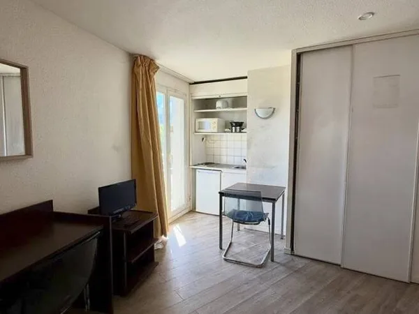 Appartement 1 pièce 18 m² 