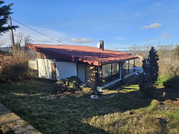 Maison de plain-pied 4 pièces 90 m² 